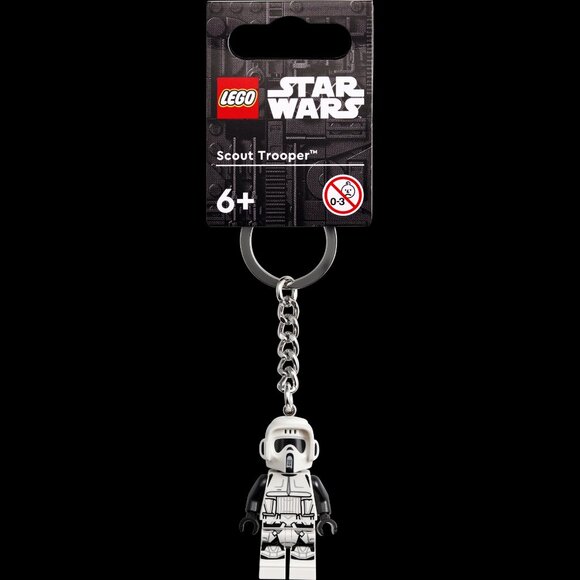 New LEGO 854246 Star Wars Scout Trooper Minifigure Keychain NWT in Hand - Picture 8 of 9